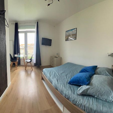 Studios Ideal Pro I Centre-Ville & Parking Gratuit Châtellerault Exteriér fotografie