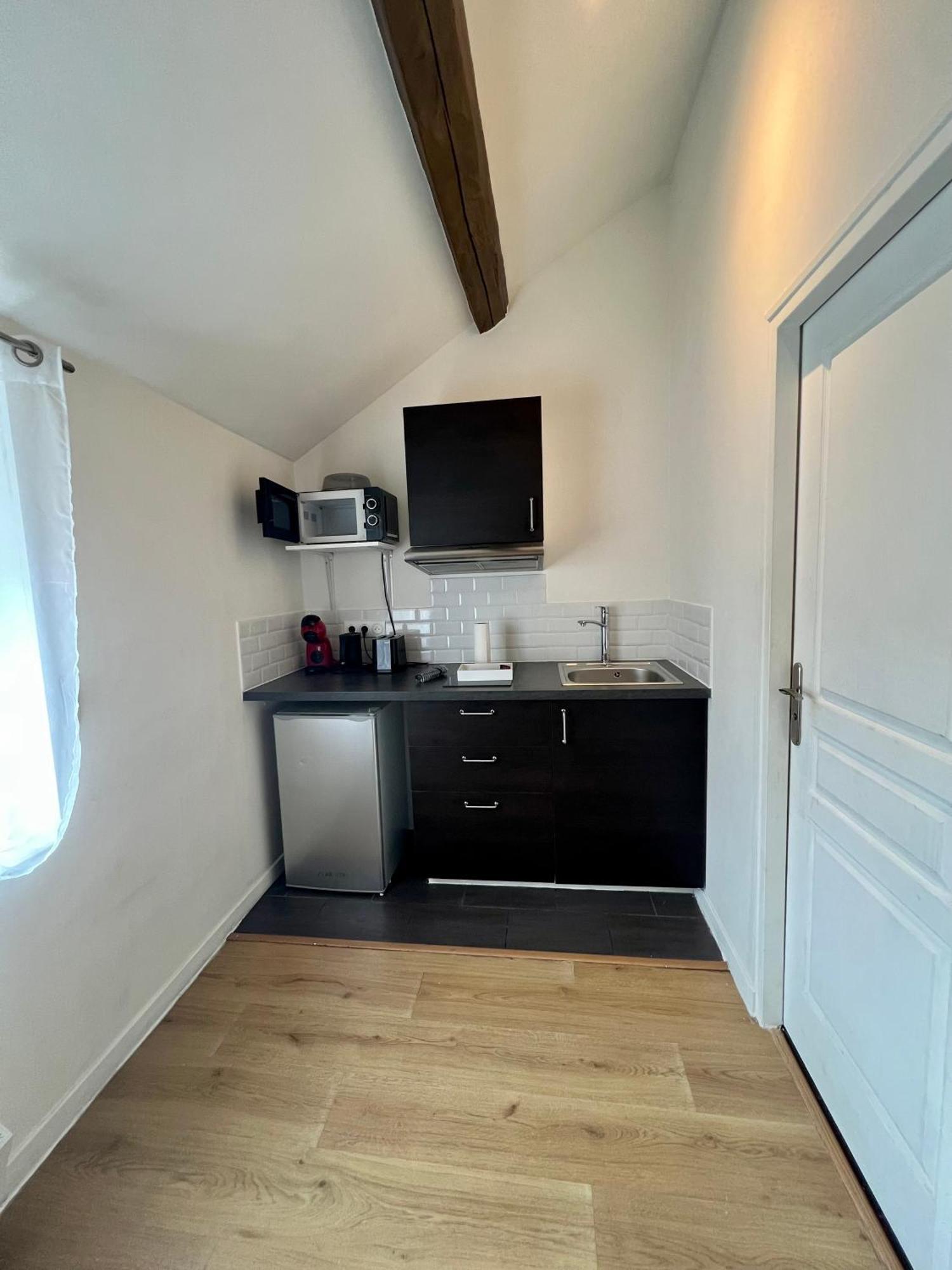 Studios Ideal Pro I Centre-Ville & Parking Gratuit Châtellerault Exteriér fotografie